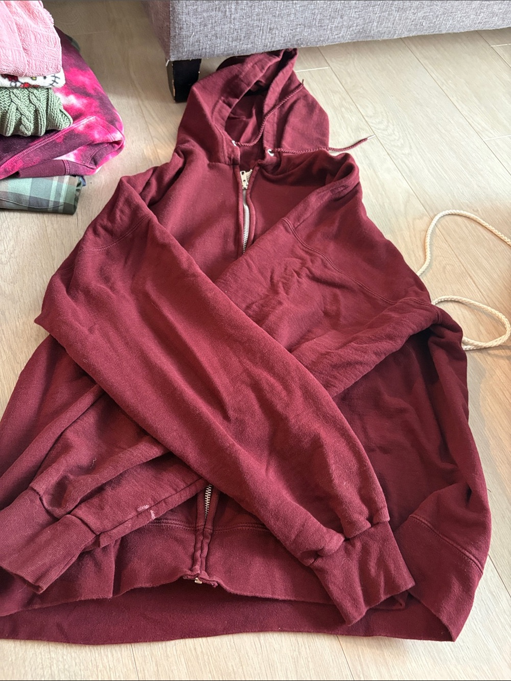 Hanes Women's Maroon Full-Zip Hooded Sweatshirt